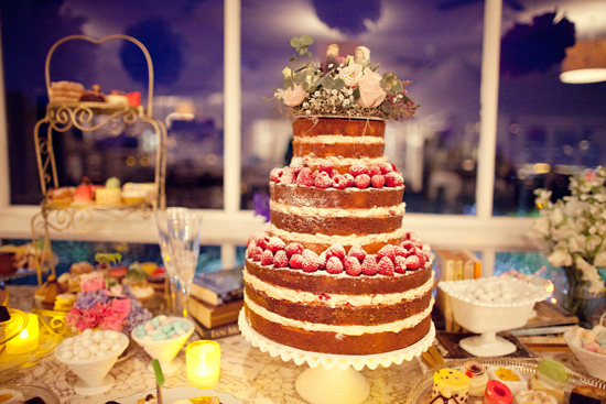 unusual wedding cakes essex, unusual wedding cakes edinburgh